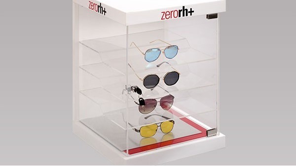 博藝亞克力眼鏡展示架能為眼鏡帶來什么商機(jī)